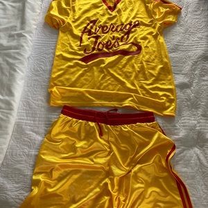 Costume: average joe’s size L,